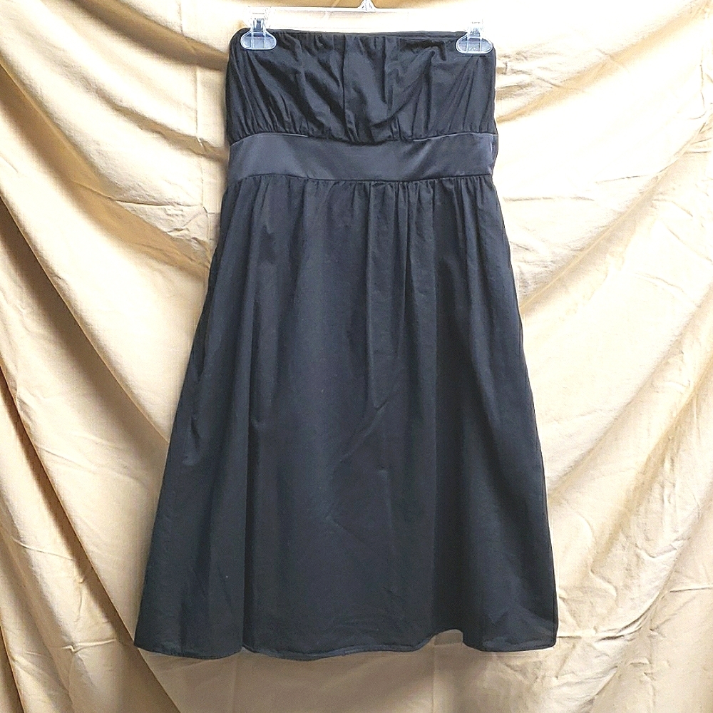 Gap black strapless dress